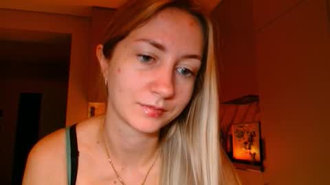 Snapshot of taliiyafiredream chatting on 15, 12, 2025 Kira online show from 15, 12, 2025