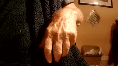 Snapshot of tall47hard chatting on 17, 12, 2025 tall47hard online show from 17, 12, 2025