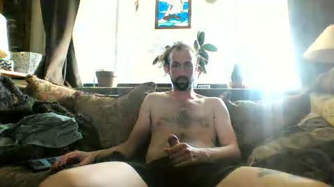 tallapple43 online show from 14, 4, 2026