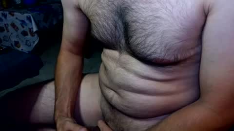 Snapshot of talltannhandsome chatting on 5, 7, 2026 talltannhandsome online show from 5, 7, 2026