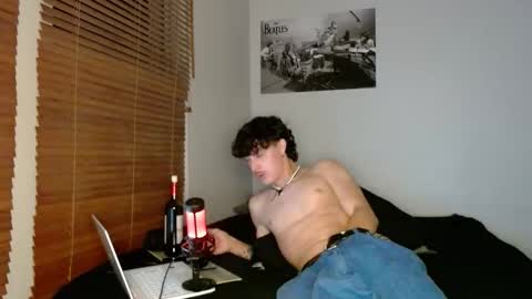 Snapshot of talltatsandhandsome chatting on 7, 2, 2026 TallTatsAndHandsome online show from 7, 2, 2026