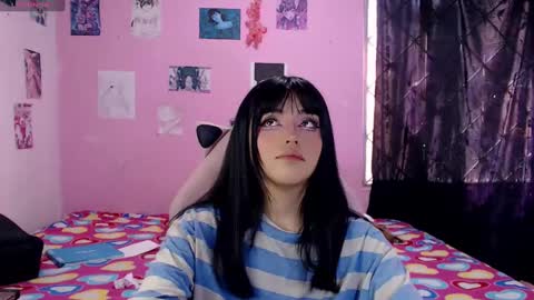 Snapshot of tamako_kitty__ chatting on 31, 12, 2024 Alejandra Independent model online show from 31, 12, 2024