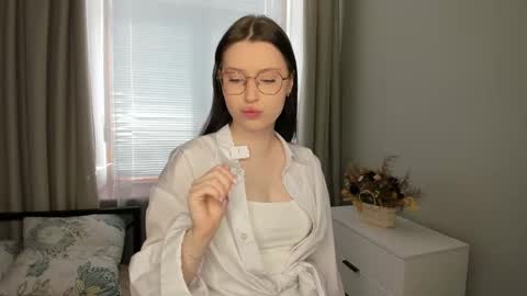 Stella online show from 13, 3, 2026