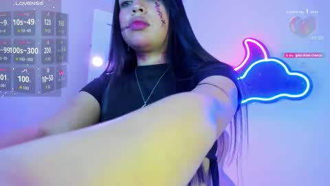 Snapshot of tamara_marquez chatting on 22, 10, 2025 SOFIA online show from 22, 10, 2025