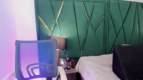 Snapshot of tamara_myller1 chatting on 12, 11, 2025 Tamara online show from 12, 11, 2025