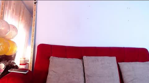 Tammy Modelo independiente YEAH online show from 21, 11, 2025