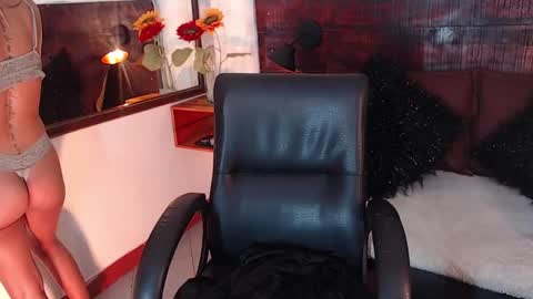 Snapshot of tamara_sanz1 chatting on 11, 2, 2025 online show from 11, 2, 2025