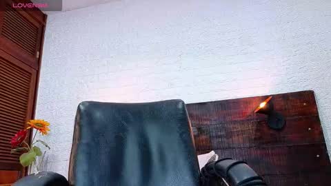 Snapshot of tamara_sanz1 chatting on 25, 11, 2025 online show from 25, 11, 2025