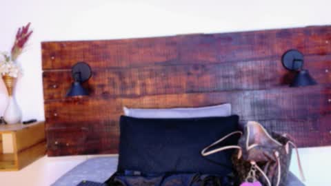 Snapshot of tamara_sanz1 chatting on 4, 3, 2026 online show from 4, 3, 2026