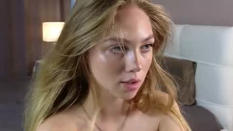 Snapshot of tameikakirchherr chatting on 7, 7, 2026 Mikky online show from 7, 7, 2026