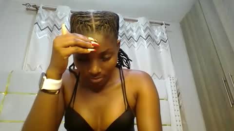 Snapshot of tamia538235 chatting on 11, 2, 2025 tamia online show from 11, 2, 2025