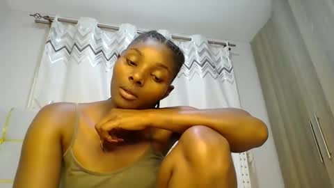 Snapshot of tamia538235 chatting on 22, 2, 2025 tamia online show from 22, 2, 2025