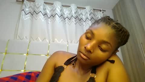 Snapshot of tamia538235 chatting on 27, 2, 2025 tamia online show from 27, 2, 2025