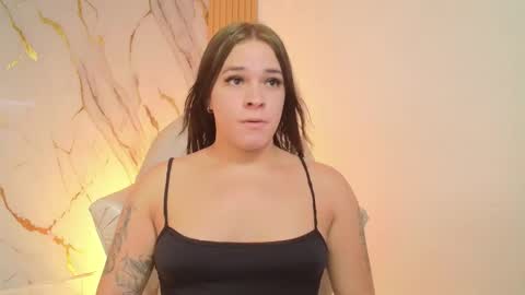 Snapshot of tammy_25_ chatting on 8, 11, 2025 TAMMY online show from 8, 11, 2025