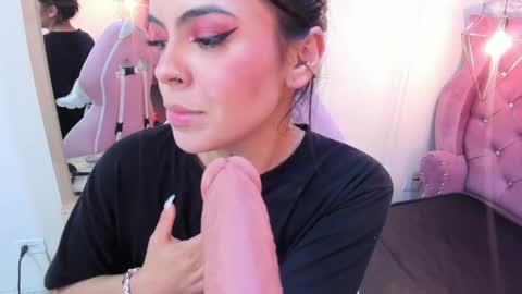 Snapshot of tammy_777 chatting on 27, 2, 2025 TAMMY online show from 27, 2, 2025