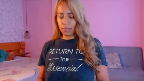 Snapshot of tammy_evans chatting on 21, 11, 2025 TAMARA online show from 21, 11, 2025