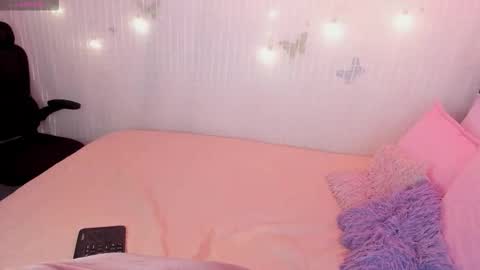 Snapshot of tamy_sw3et chatting on 26, 11, 2025 Tamy online show from 26, 11, 2025