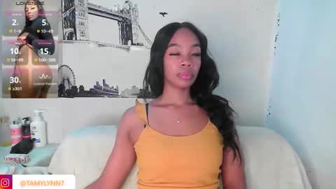 Snapshot of tamylynn05 chatting on 2, 11, 2025 tamylynn online show from 2, 11, 2025