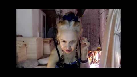 Snapshot of tanganiika chatting on 21, 12, 2025 Milena online show from 21, 12, 2025