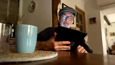 Dominique online show from 9, 1, 2025