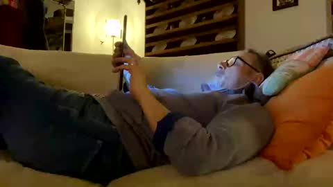 Dominique online show from 13, 2, 2025