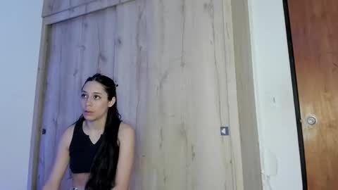 tania06 online show from 10, 10, 2025