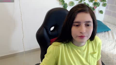 Snapshot of taniadevil_69 chatting on 7, 2, 2025 Tania online show from 7, 2, 2025
