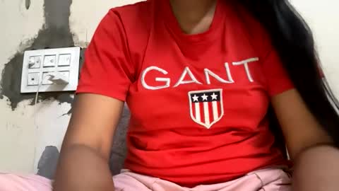 Snapshot of taniya_roy4628 chatting on 18, 5, 2026 taniya_roy4628 online show from 18, 5, 2026