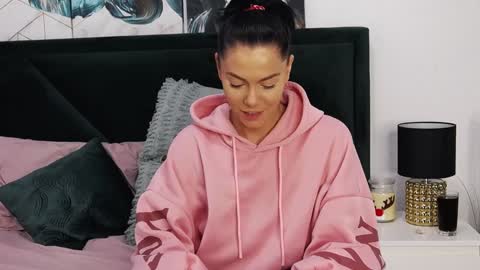 tanyaGrey online show from 4, 12, 2024