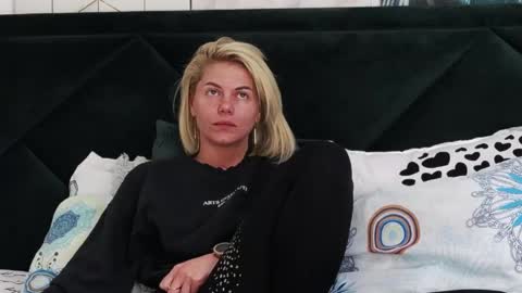 Snapshot of taniyagrey chatting on 23, 4, 2026 tanyaGrey online show from 23, 4, 2026