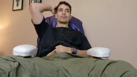 Tanner Jose online show from 21, 4, 2026