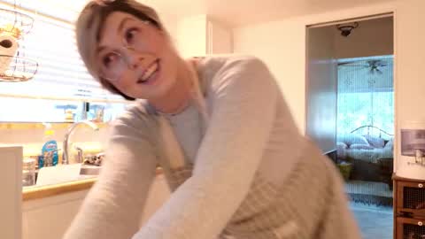 Snapshot of tantric_eden_ chatting on 30, 10, 2025 Lilith Eden sometimes Eve online show from 30, 10, 2025