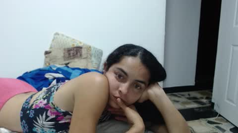 Snapshot of tantricroots chatting on 13, 12, 2025 Angeline Follow online show from 13, 12, 2025