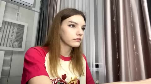 Mia online show from 28, 2, 2026