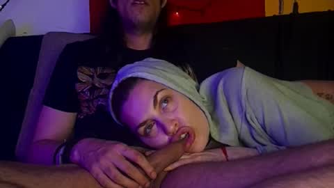 Snapshot of tarian_xxx chatting on 4, 11, 2025 T J online show from 4, 11, 2025