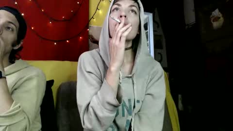 T  J   online show from 16, 5, 2026