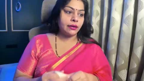 Snapshot of tarivishu23 chatting on 18, 12, 2025 tarivishu23 online show from 18, 12, 2025