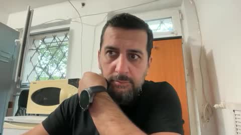 Snapshot of tarkan198 chatting on 26, 10, 2025 tarkan198 online show from 26, 10, 2025