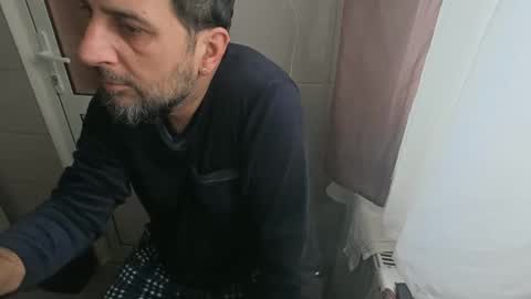 Snapshot of tarkan198 chatting on 18, 11, 2025 tarkan198 online show from 18, 11, 2025