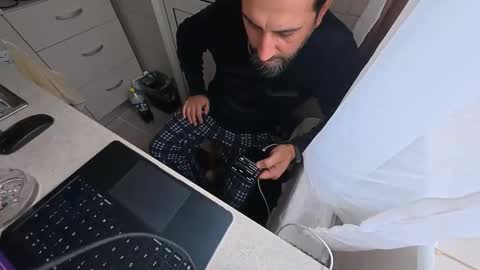 Snapshot of tarkan198 chatting on 23, 11, 2025 tarkan198 online show from 23, 11, 2025