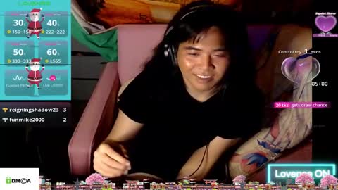 Snapshot of tashakai chatting on 15, 11, 2025 TashaKai online show from 15, 11, 2025