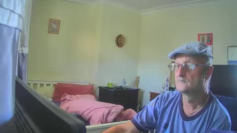 Snapshot of taslicks0739 chatting on 27, 9, 2025 Tas online show from 27, 9, 2025