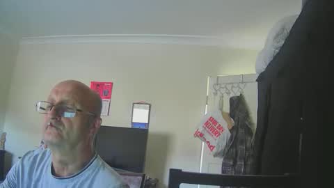 Snapshot of taslicks0739 chatting on 5, 10, 2025 Tas online show from 5, 10, 2025