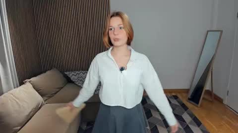 Scarlet online show from 23, 10, 2025
