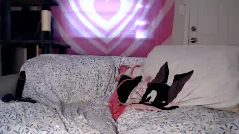 Snapshot of tasteekitty chatting on 25, 9, 2025 Tastee Kitty online show from 25, 9, 2025