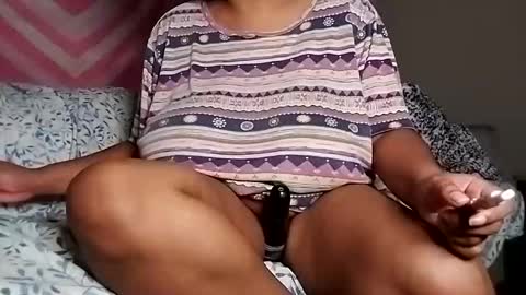 Snapshot of tasteekitty chatting on 1, 10, 2025 Tastee Kitty online show from 1, 10, 2025