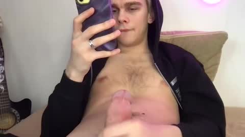 Snapshot of tasteithorny chatting on 4, 3, 2025 tasteithorny online show from 4, 3, 2025