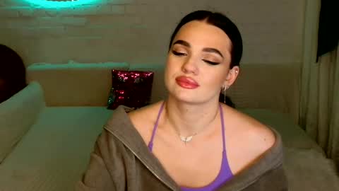 tasty_babyy online show from 25, 1, 2025