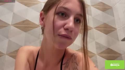 Snapshot of tastyvinni chatting on 4, 7, 2026 Veni online show from 4, 7, 2026