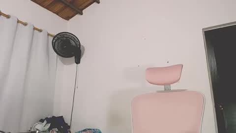 Snapshot of tata20_ chatting on 24, 11, 2025 tatabebe online show from 24, 11, 2025